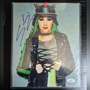 Shotzi Womans WWE Wrestling Autograph signed 8x10 Photo JSA COA Authenticated